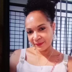 Meet your Posher, Real